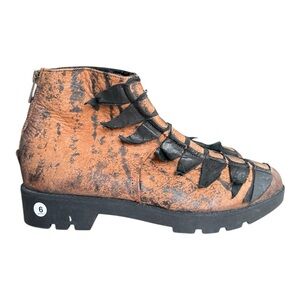 Papucei Leather Unique Brown and Black Ankle Boots Handmade In Romania New Sz36